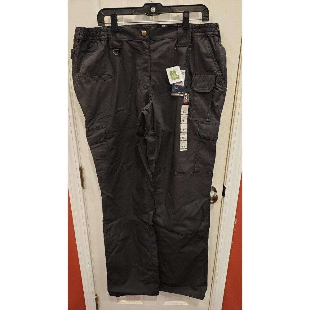 Women’s Utility Cargo Pants - Black